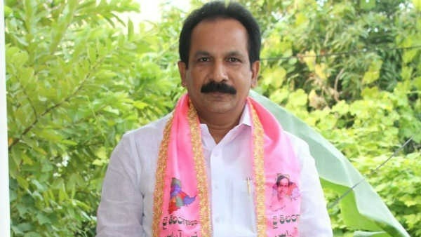  తక్కెళ్లపల్లి రవీందర్ రావుకు ఎమ్మెల్సీగా ఛాన్స్ .. విధేయతకు పట్టం 