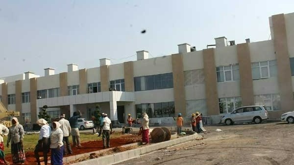 శాశ్వత నియామకాల ఆలస్యం