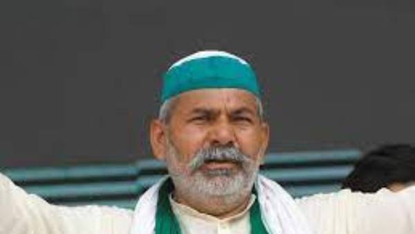 అప్పుల బాధతో చనిపోయిన తెలంగాణా రైతుల సంగతి చెప్పు కేసీఆర్