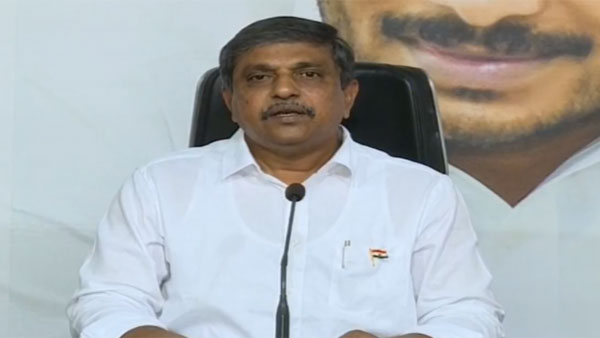 వరదకు కారణాలు చెప్పి,ఆదుకుంటామని హామీ ఇచ్చిన సజ్జల