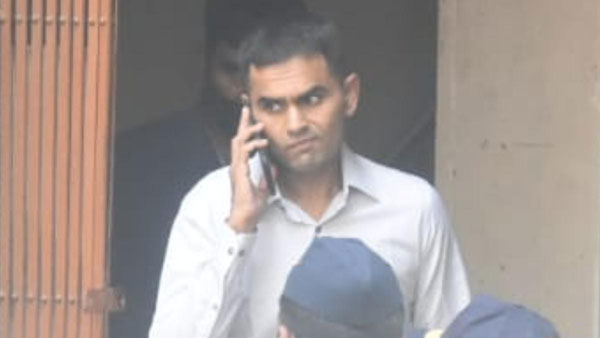 వాంఖెడె వార్డ్ రోబ్‌లో 