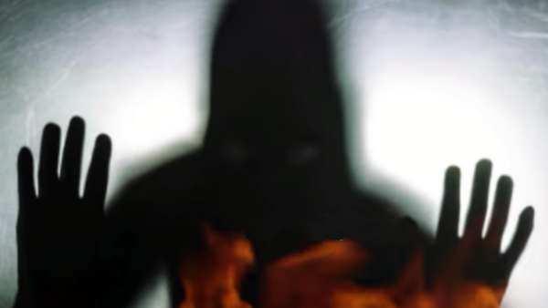  మహిళ ఆత్మహత్య చేసుకుందని తెలిసింది