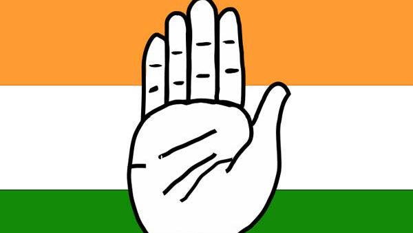 అనేక సంక్షేమ పథకాలు ప్రశ్నార్థంగా మారియి.. ఆదుకునేదెవ్వరని ప్రశ్నించిన కాంగ్రెస్