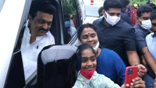 స్టాలిన్ అందరివాడు.... .అందరు సీఎం లాగా కాదు