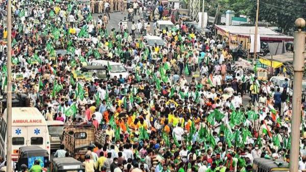  రైతుల మహా పాదయాత్రకు పోలీసుల నోటీసులపై లోకేష్ ఫైర్
