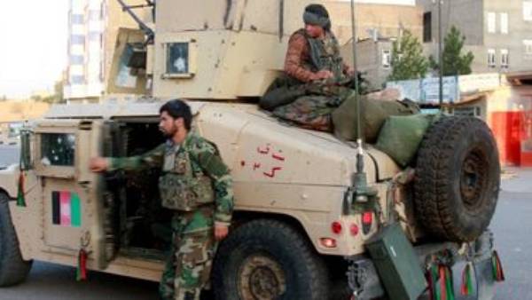 వెంటాడుతున్న తాలిబన్ల భయం వెంటాడుతున్న తాలిబన్ల భయం