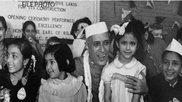  చాచా నెహ్రూ ... పిల్లలను అమితంగా ఇష్టపడే భారత తొలి ప్రధాని