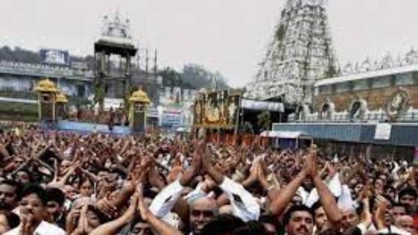 కరోనా కాలం నుండి క్రమంగా మెరుగవుతున్న స్వామి వారి హుండీ ఆదాయం