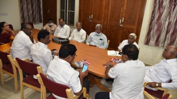  రాష్ట్ర ప్రభుత్వానికి పది డిమాండ్లు.. ఆమోదించకపోతే నిరసన తప్పదన్న అఖిలపక్షం