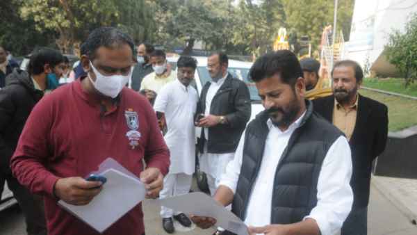  అమిత్ షా డైరెక్షన్ లో కేసీఆర్.. తీవ్ర విమర్శలు గుప్పించిన రేవంత్ రెడ్డి