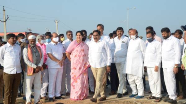  కేంద్ర వివక్షను ఎండగట్టాలి.. అపోహలను తొలగించేందుకే సీఎం సభ అంటున్న ఎర్రబెల్లి