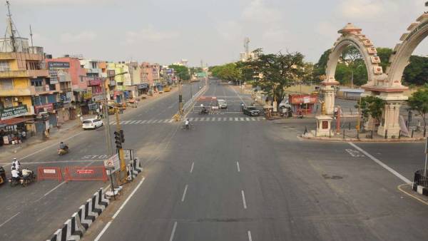 వేడుకలు..జన సమూహాల పైన ఆంక్షలు