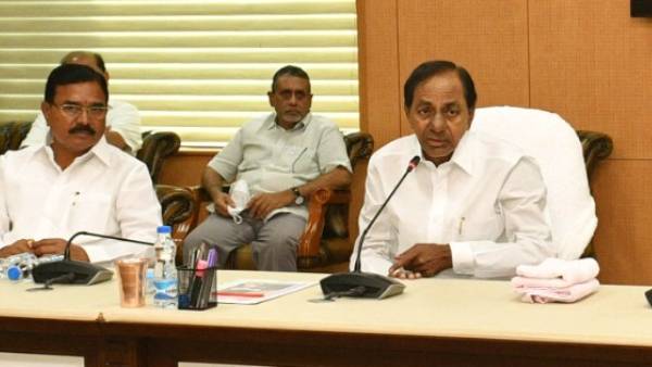 పోలీంగ్ రోజు చెప్తాం.. రెబల్ అభ్యర్ధుల ప్రతాపం చూపిస్తామంటున్న నాయకులు