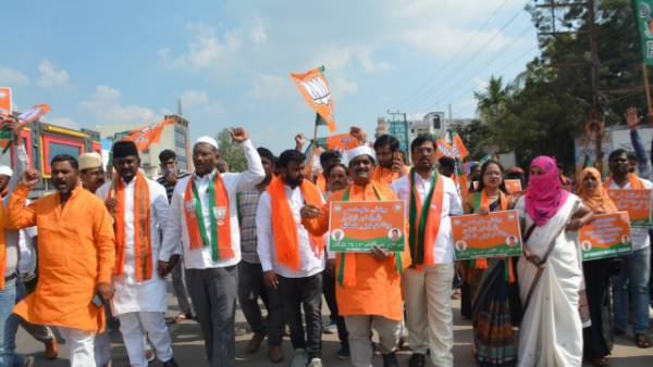  ధనిక రాష్ట్రం ఐనప్పుడు వ్యాట్ ఎందుకు తగ్గించరు.. సూటిగా ప్రశ్నించిన బీజేపి మైనారిటీ సెల్