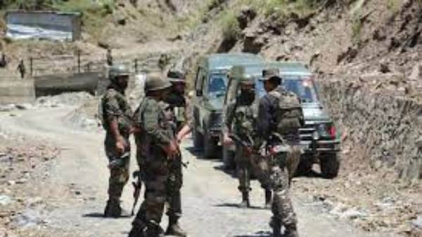  జమ్మూ కాశ్మీర్ పూంచ్ జిల్లాలో ఎన్ కౌంటర్ .. టాప్ టెర్రరిస్ట్ హతం