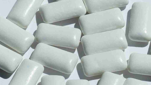 చూయింగ్ గమ్ తో వ్యాప్తికి కట్టడి యత్నం