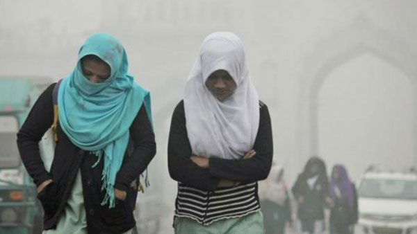 తీవ్రంగా పొగమంచు..రాకపోకలపై ఎఫెక్ట్