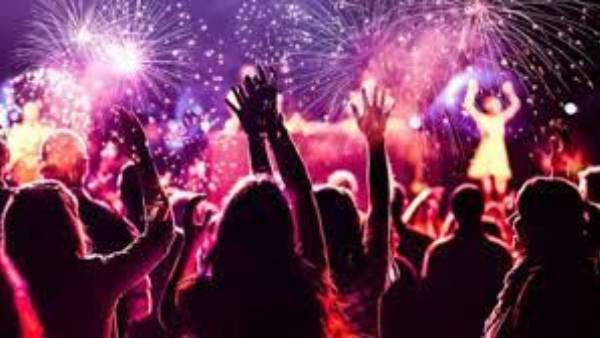 కరోనా నిబంధనలు తప్పనిసరంటూ సీవీ ఆనంద్ వార్నింగ్