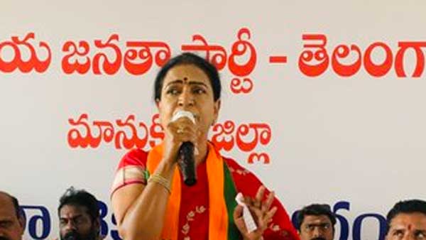 కేసీఆర్ మూర్ఖపు పాలన..