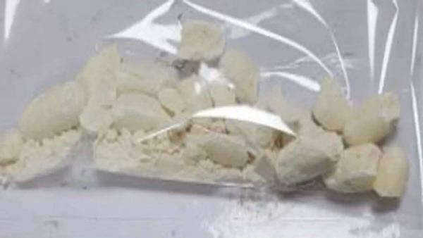 క‌డుపులో 91 క్యాప్యుల్స్.