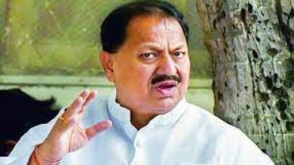  డీఎస్ గురించి చర్చ