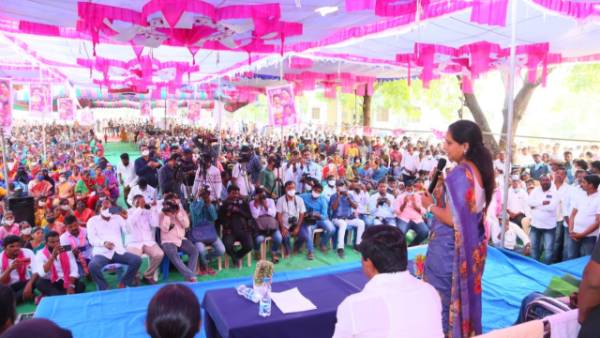  ప్రజల కోసం పనిచేసే నాయకులకు మద్దతివ్వండి.. బీజేపి పట్ల అప్రమత్తంగా ఉండాలన్న ఎమ్మెల్సీ కవిత