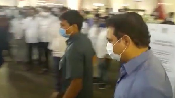  చెంతకు రాని అభిమానులు.. చిన్నగా సైడైపోయిన మంత్రి..