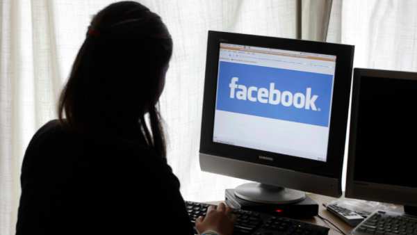 రూ. 16 లక్షలు తీసుకున్న ఐశ్వర్య రూ. 16 లక్షలు తీసుకున్న ఐశ్వర్య