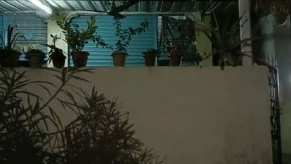 కార్లో వచ్చి మరీ చేసిన చోరీ .. ఓర్నీ .. ఇదేం దొంగతనం అంటున్న స్థానికులు 