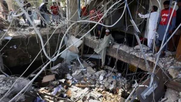 వాహనాలు కూడా