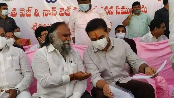 సమస్య సృష్టించింది కేంద్ర రాష్ట్ర ప్రభుత్వాలే.. పరిష్కరిస్తున్నట్టు మోదీ, కేసీఆర్ నటిస్తున్నారన్న జగ్గారెడ్డి