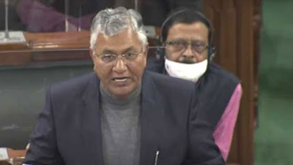 తీవ్ర గందరగోళ పరిస్థితుల మధ్య..