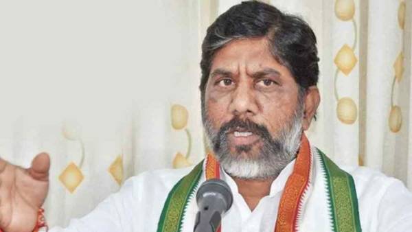 పార్లమెంట్ లో మోదీ సర్కార్ కు భంగం కలగకుండా వ్యవహరించారు.. టీఆర్ఎస్ ఎంపీలపై భట్టి ఫైర్ పార్లమెంట్ లో మోదీ సర్కార్ కు భంగం కలగకుండా వ్యవహరించారు.. టీఆర్ఎస్ ఎంపీలపై భట్టి ఫైర్