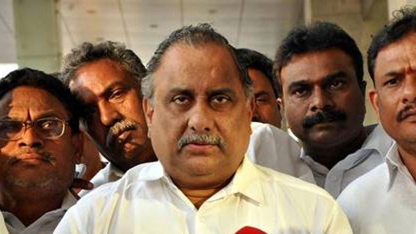 సమీకరణాలు కలిసి వచ్చేనా
