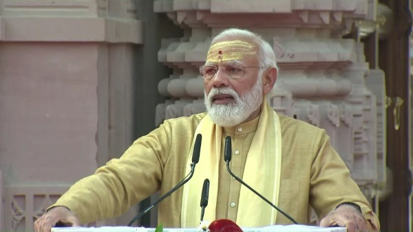  భోజ్‌పురిలో ప్రసంగం.. 