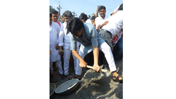 విశాఖ ప్లాంట్ కోసం దీక్ష విశాఖ ప్లాంట్ కోసం దీక్ష
