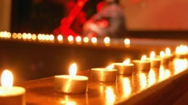 అయినా దీపం వెలిగించి అయినా దీపం వెలిగించి