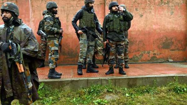 స్థానికుల ఆగ్రహాం