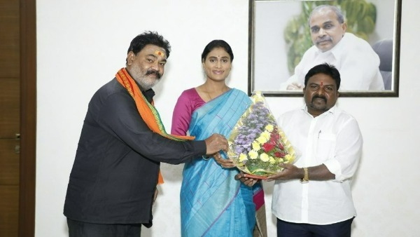 దివంగత సీఎం వైయస్సార్ ఎన్నో పథకాలకు రూపక్పన చేసారు.. షర్మిళకు అండగా ఉంటాన్న బీజేపి నేత