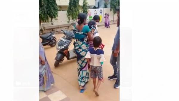  పెన్నులు, పుస్తకాలు ఆశ చూపి మైనర్ బాలికలతో అసభ్య ప్రవర్తన