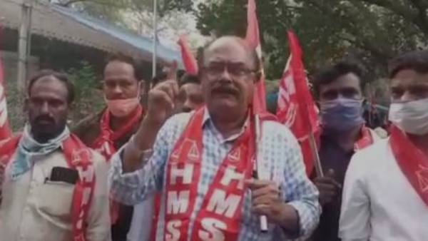 సింగరేణి కార్మికుల సమ్మె; 23 భూగర్భ, 19 ఓపెన్ కాస్ట్ గనుల్లో నిలిచిపోయిన బొగ్గు ఉత్పత్తి