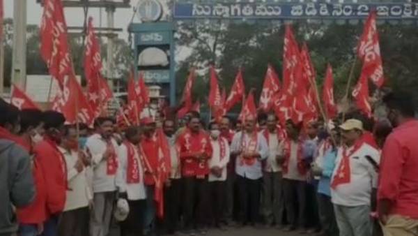 బొగ్గు బ్లాకుల వేలం నిలిపివెయ్యాలని సీఎం కేసీఆర్ మోడీకి లేఖ