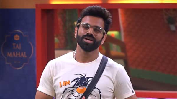 టఫ్ ఫైట్ ఈ ముగ్గురి మధ్యే.. టఫ్ ఫైట్ ఈ ముగ్గురి మధ్యే..