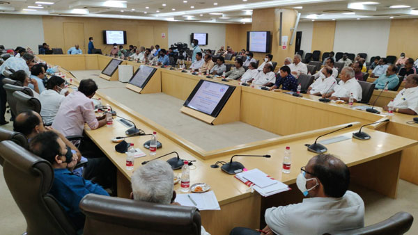 టాలీవుడ్ ప్రముఖులతో చర్చల తరువాత