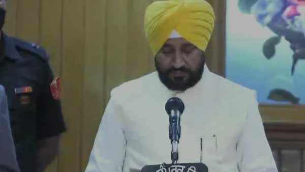 పంజాబ్ కొత్త సీఎంగా చరణ్‌జీత్ సింగ్ చానీ