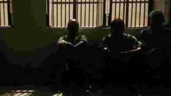  తెలంగాణలో 35 శాతం గ్రాడ్యుయేట్స్ జైళ్లలో మగ్గుతున్నారు