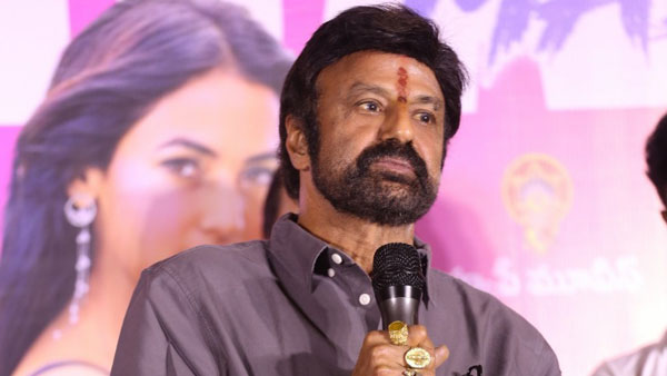 హిందూపురం ను జిల్లా కేంద్రం చెయ్యాలన్న ఎమ్మెల్యే బాలకృష్ణ