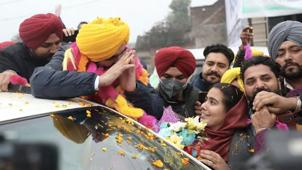 ఆమ్ ఆద్మీ పార్టీ పంజాబ్ చీఫ్ భగవంత్ మాన్ ఎన్నికల ప్రచారం 