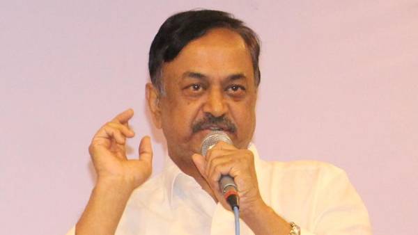 ఆర్జీవీ ట్వీట్లతో పతాక స్థాయికి వివాదం