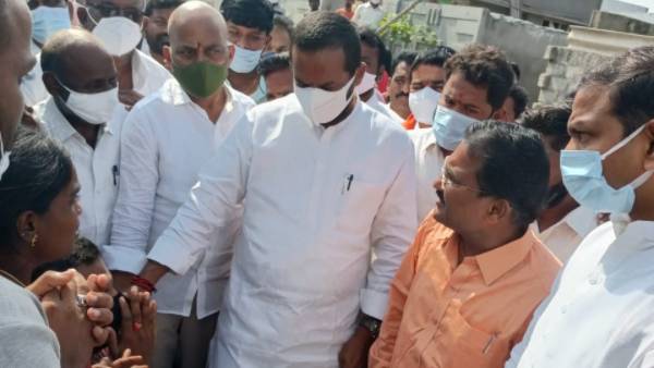 తెలంగాణలో ఇప్పుడు ఉద్యోగుల ఆకస్మిక మరణాలు, ఆత్మహత్యలు